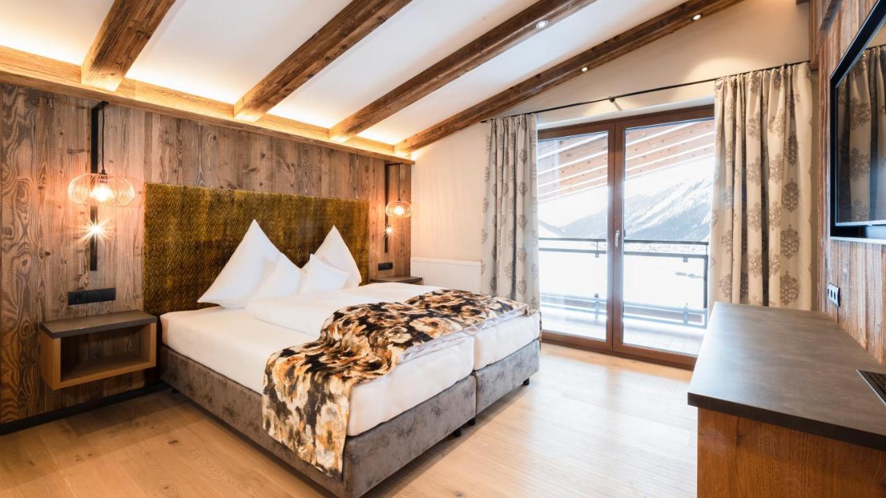 Hotel Almhof Galtür