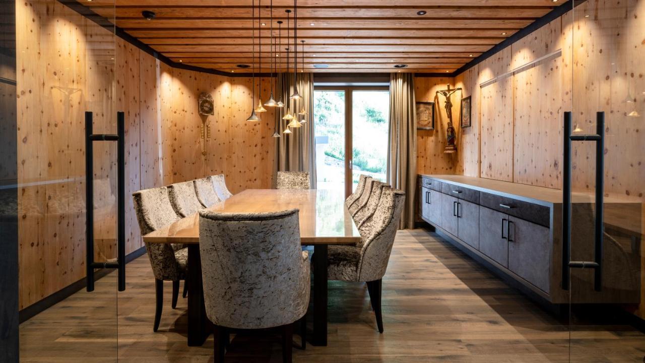 Hotel Almhof 4*
