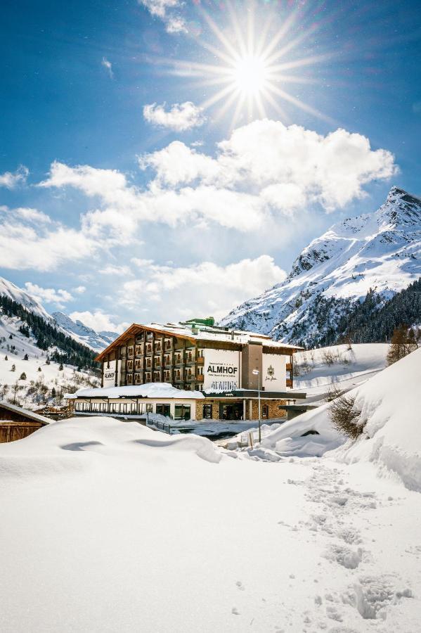 Hotel Almhof Galtür